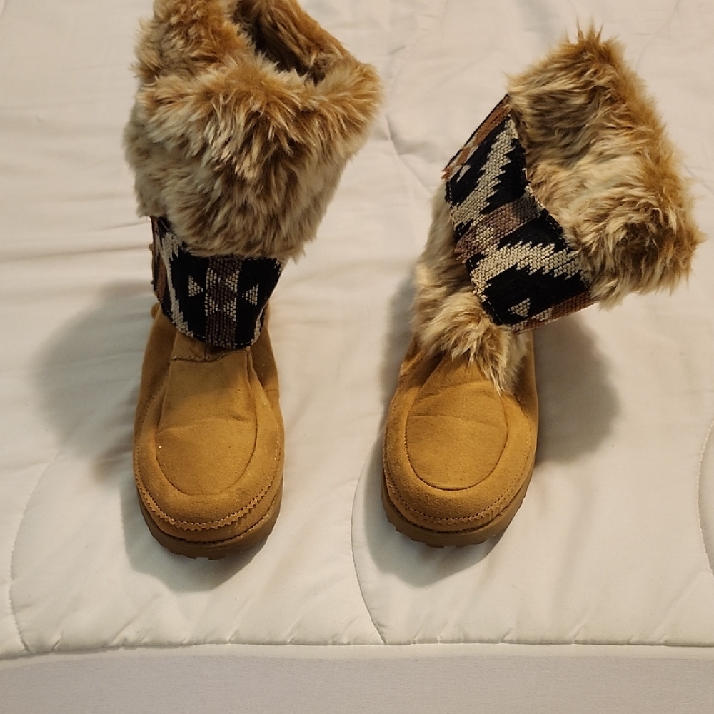 Pop Tan and Black Fur-Lined Combat Boots